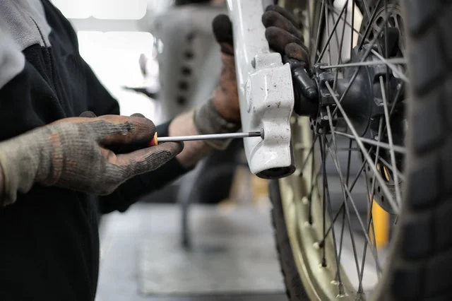 Replacing A Motorcycle Tire