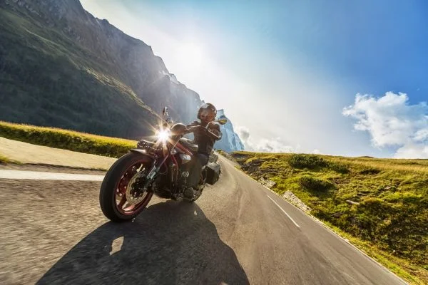 motorcyle riding
