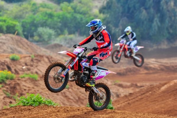 top-10-best-dirt-bike-brands